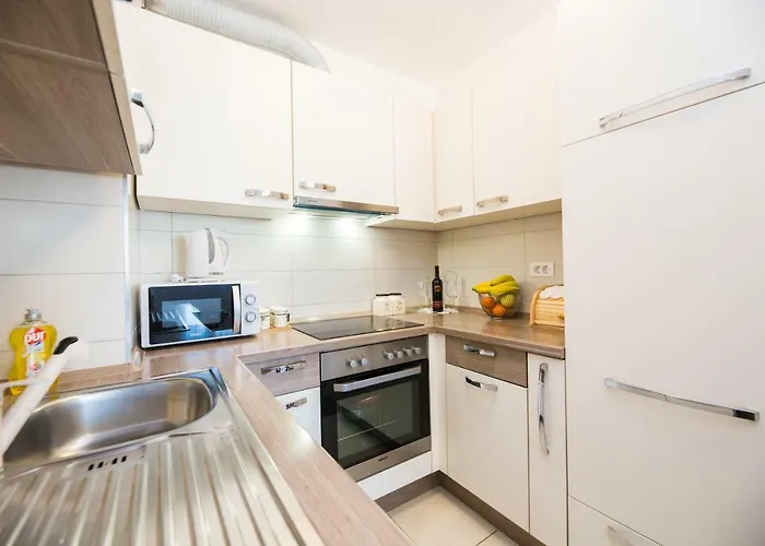Beautiful New Apartment Bubli شقة *