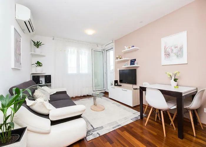 شقة Beautiful New Apartment Bubli