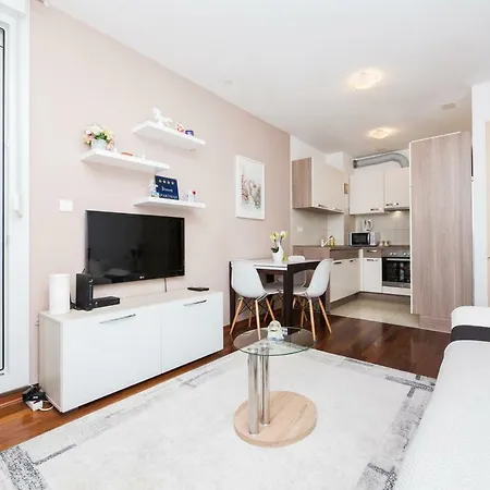 Bubli Apartment